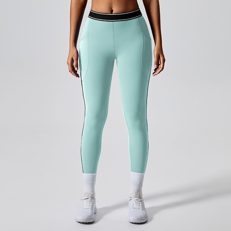 FlexiFemme Built-In Bra Yoga Set Women 2-Piece